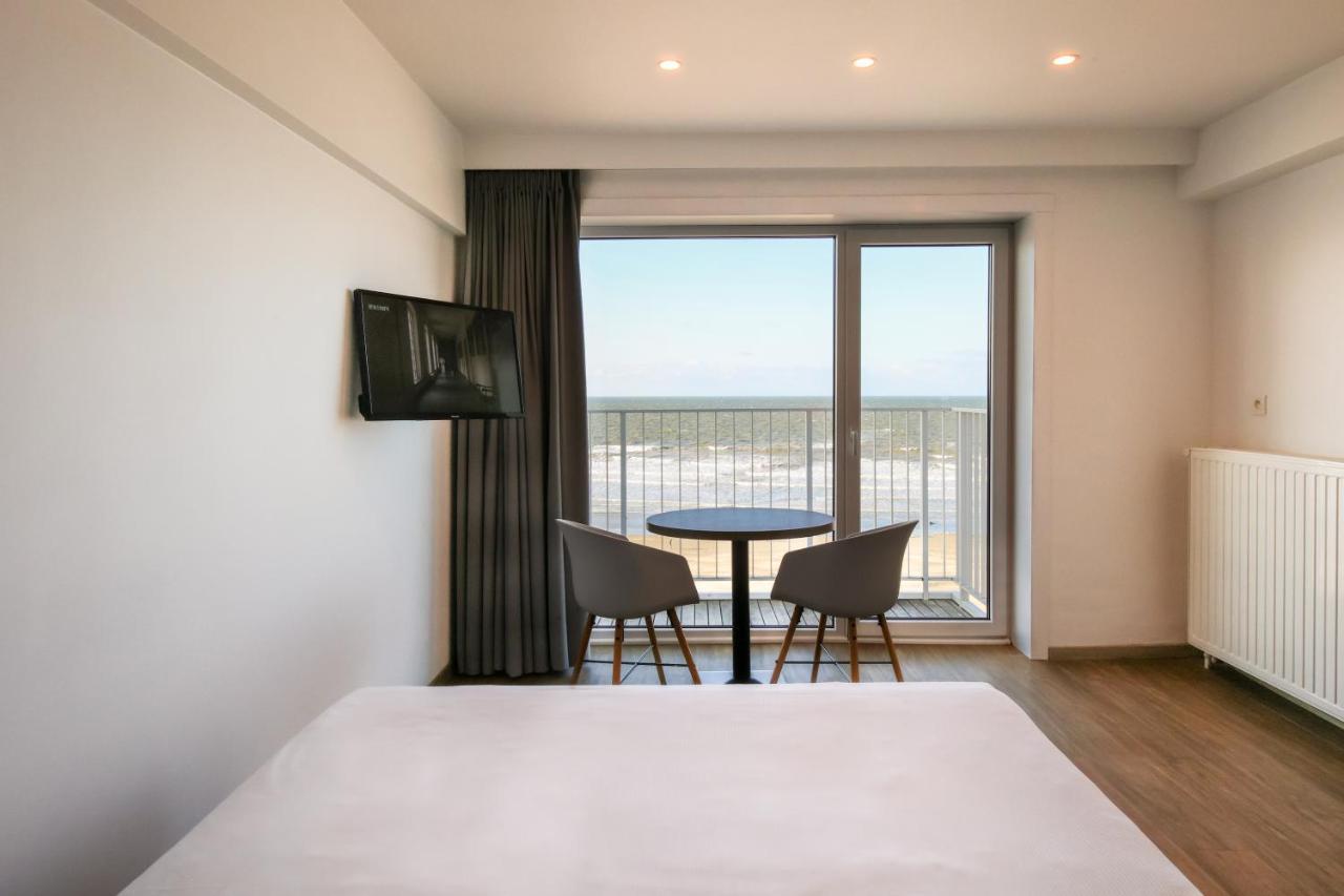 Hotel Sandeshoved Zeedijk Nieuwpoort Ngoại thất bức ảnh